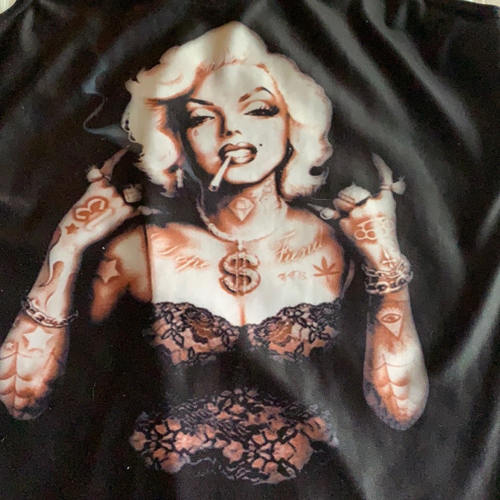 Silky Marilyn Monroe tank top